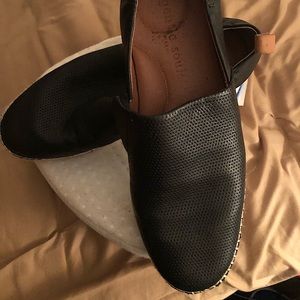 Gentle Souls by Kenneth Cole. Lizzy Slip on flats.